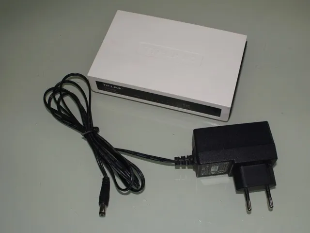TP-Link Switch 8