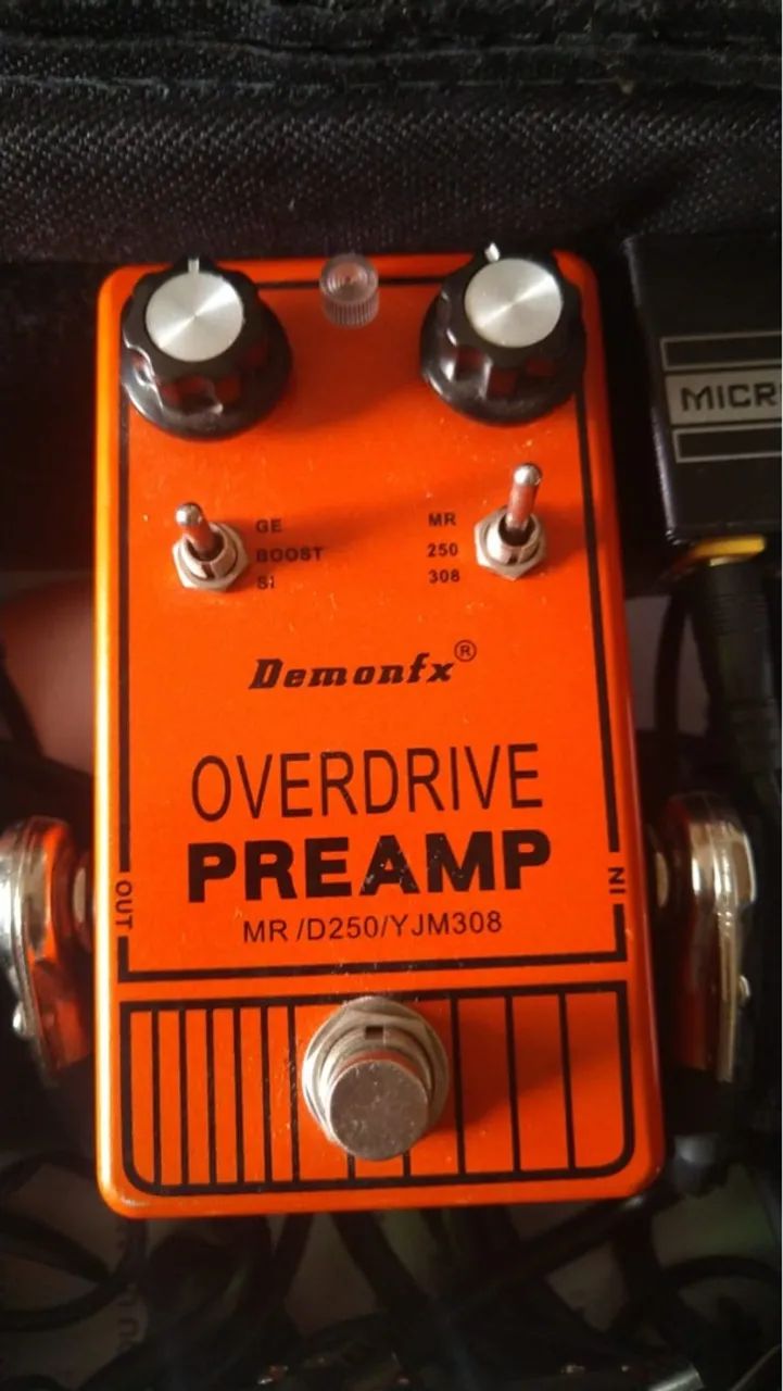 Pedal Overdrive/Preamp DemonFX MR/D250/YJM308 - Instrumentos
