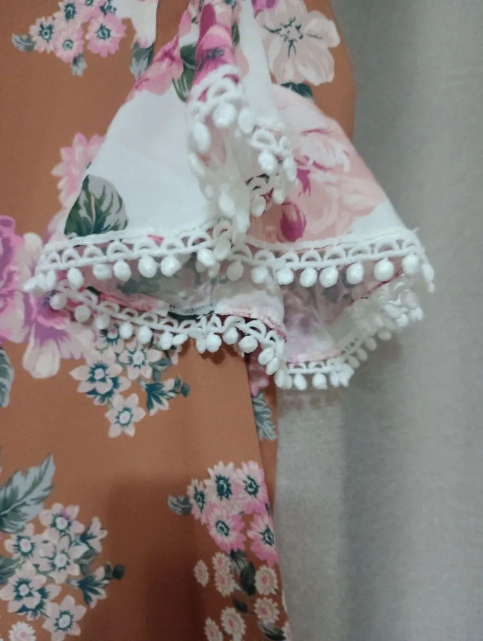 Vestido Floral Elegante - Lança Perfume  - Foto 3