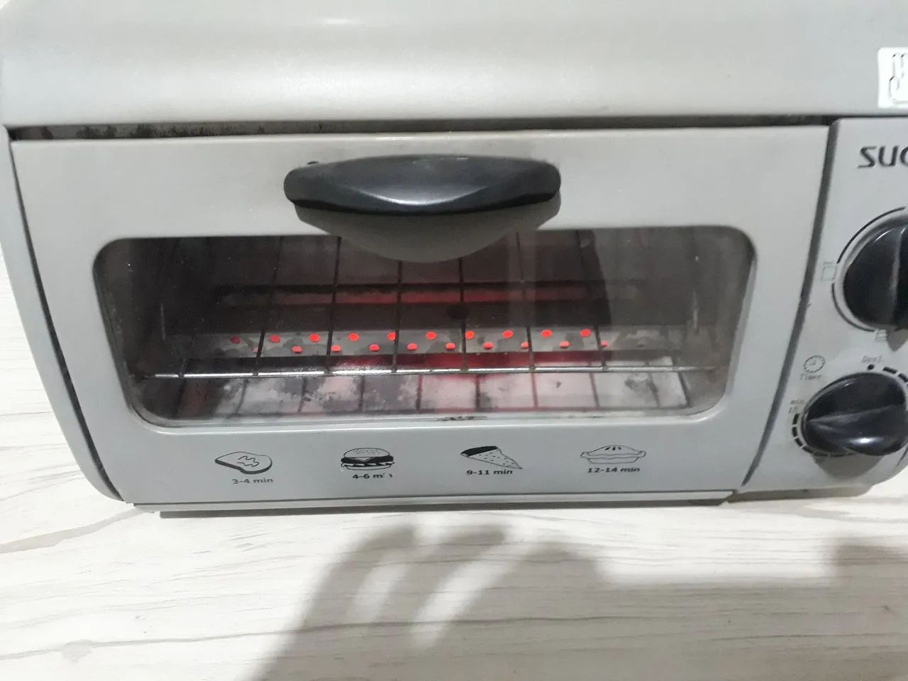 Forno elétrico mini assadeira sugar semi Novo  - Foto 2