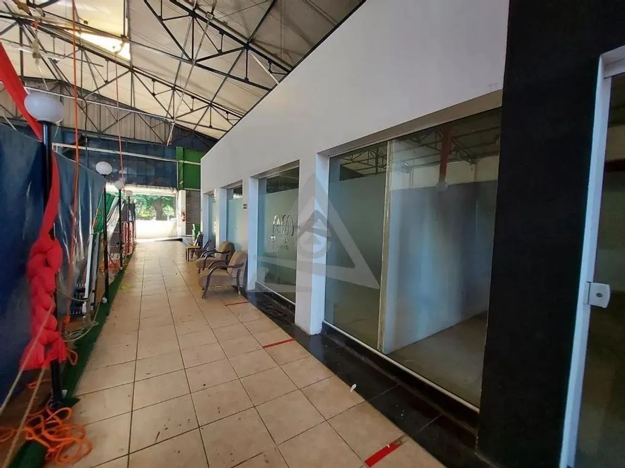 Salão para alugar em Campinas, Jardim Novo Barão Geraldo, com 138 m² - Foto 3