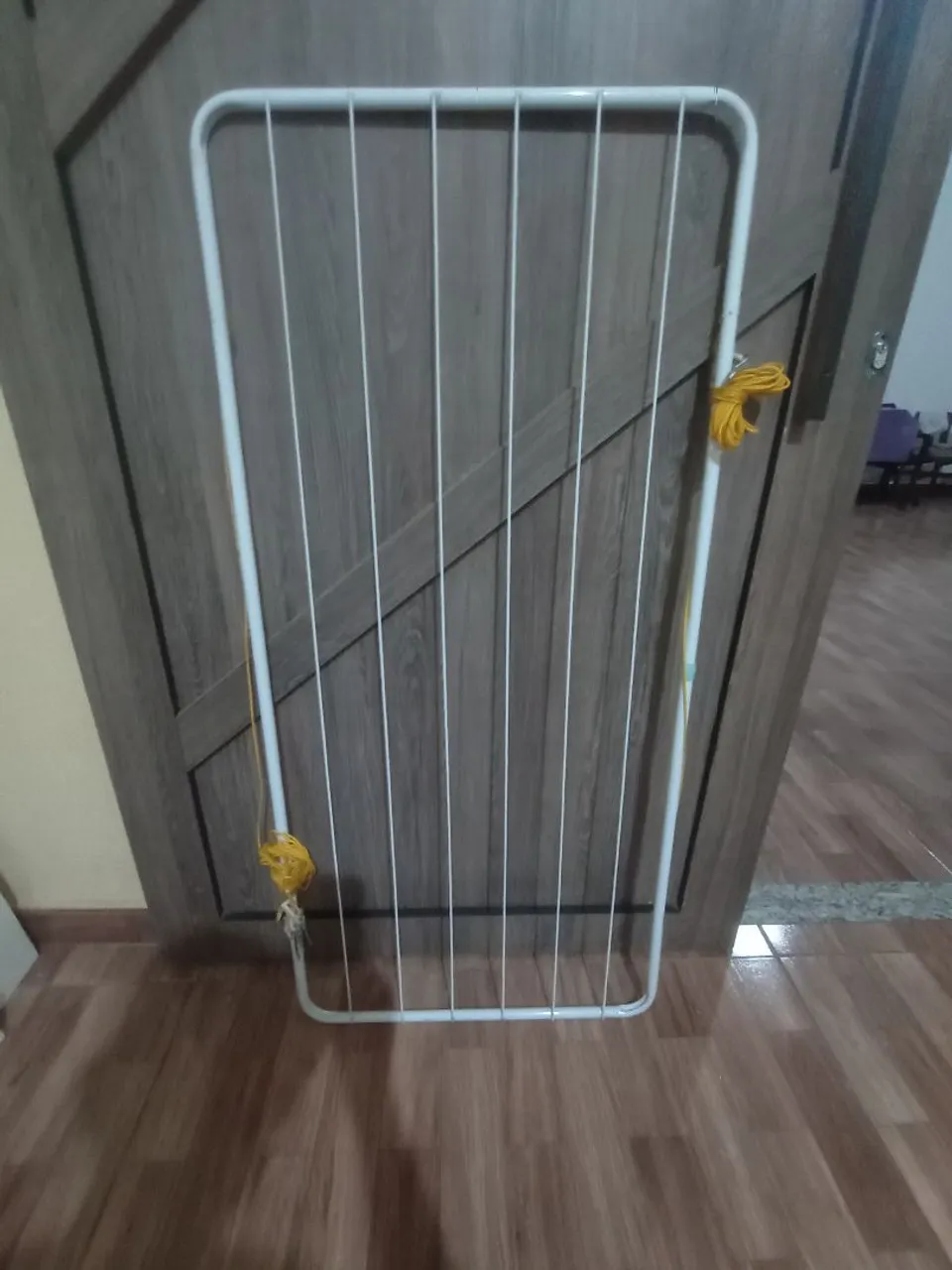 Varal suspenso para roupas
