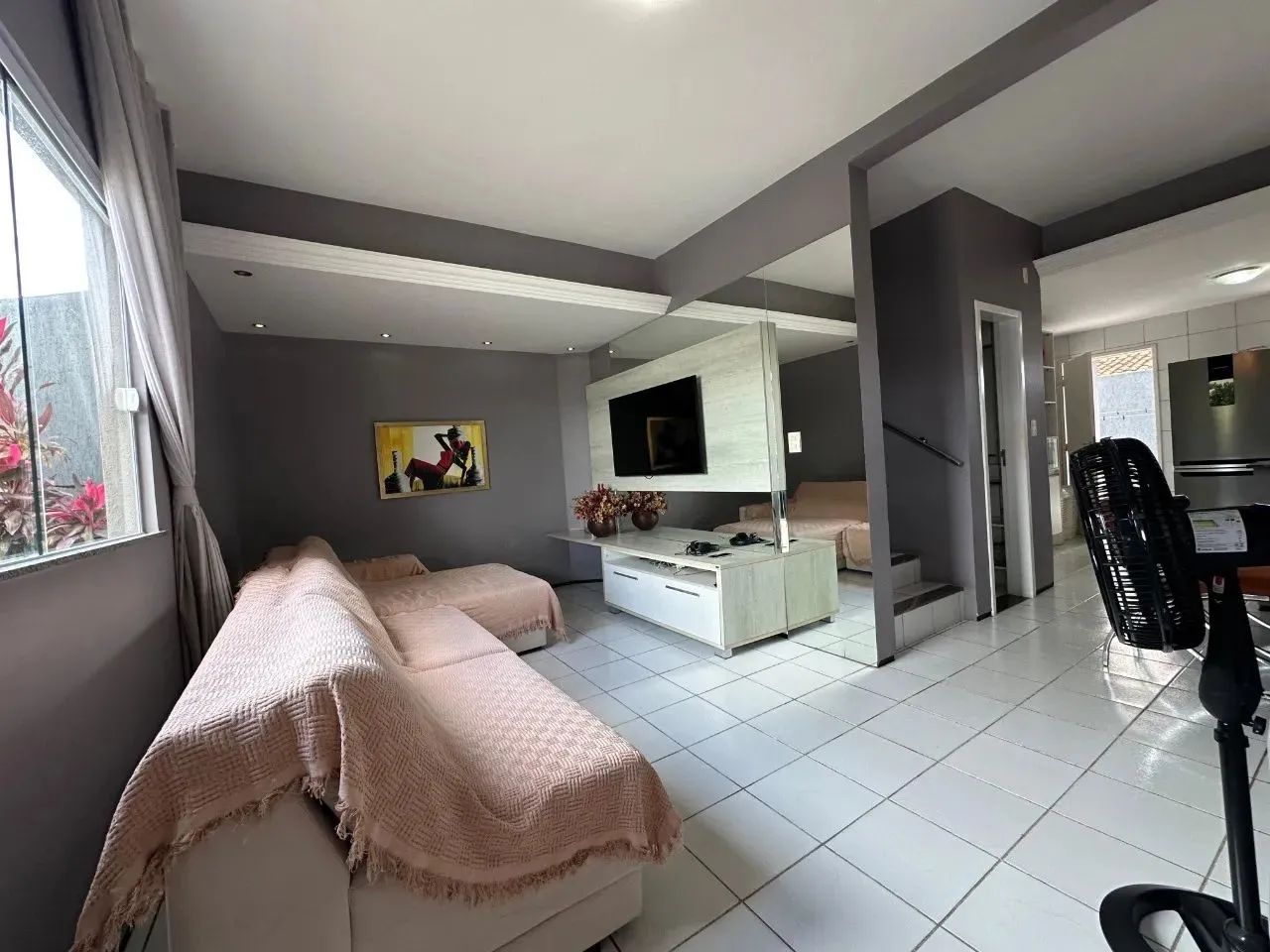 Casa Duplex, com 4 quartos, quintal, projetados, energia solar, R$ 800.000,00 - Foto 4