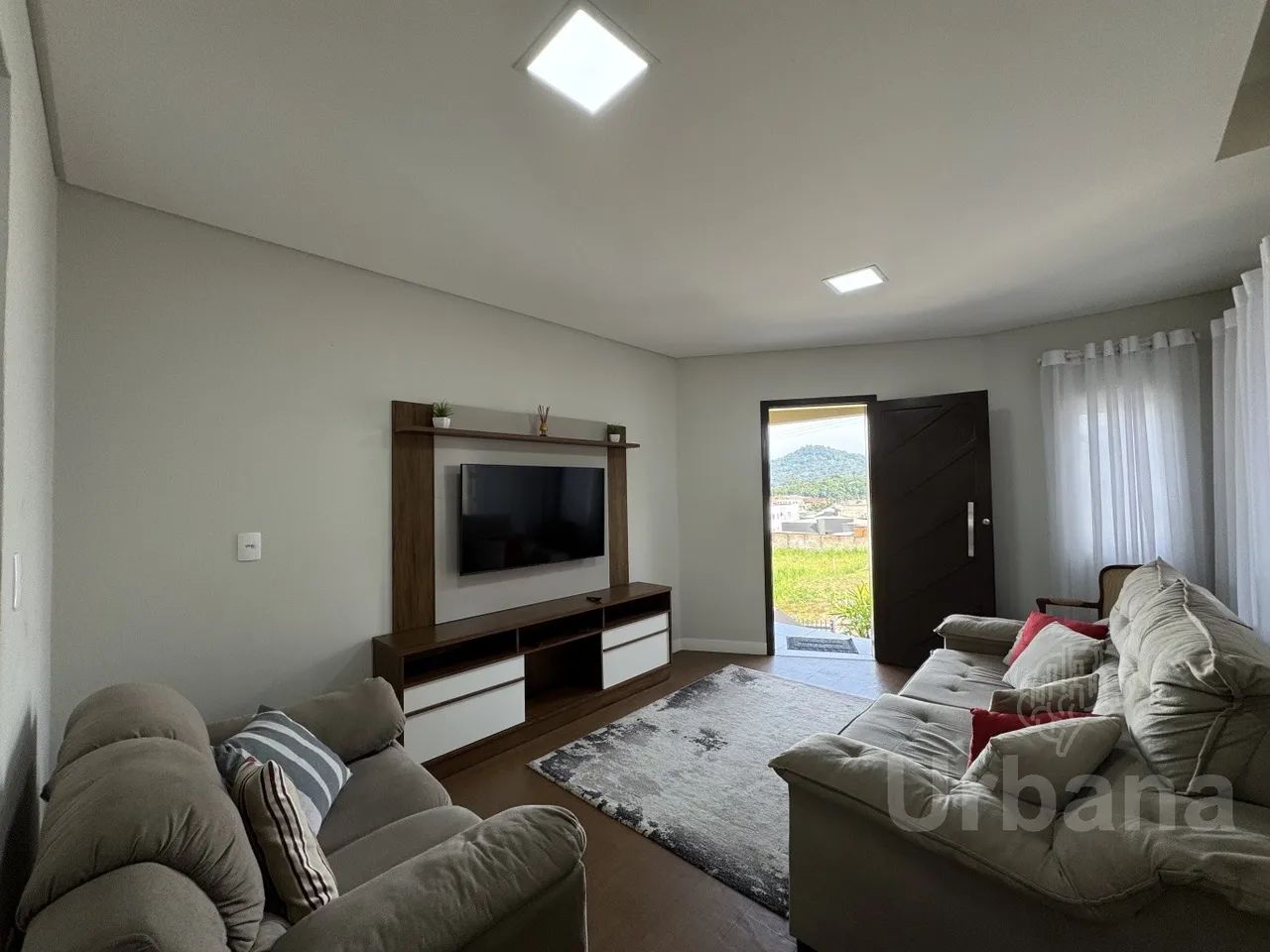 Casa com suíte e 3 vagas no bairro Amizade  Jaraguá do Sul | Imobiliária Urbana - Foto 4