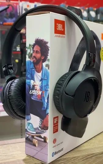 Liberdade sem fio e bateria duradoura | JBL Headphone Bluetooth Preto