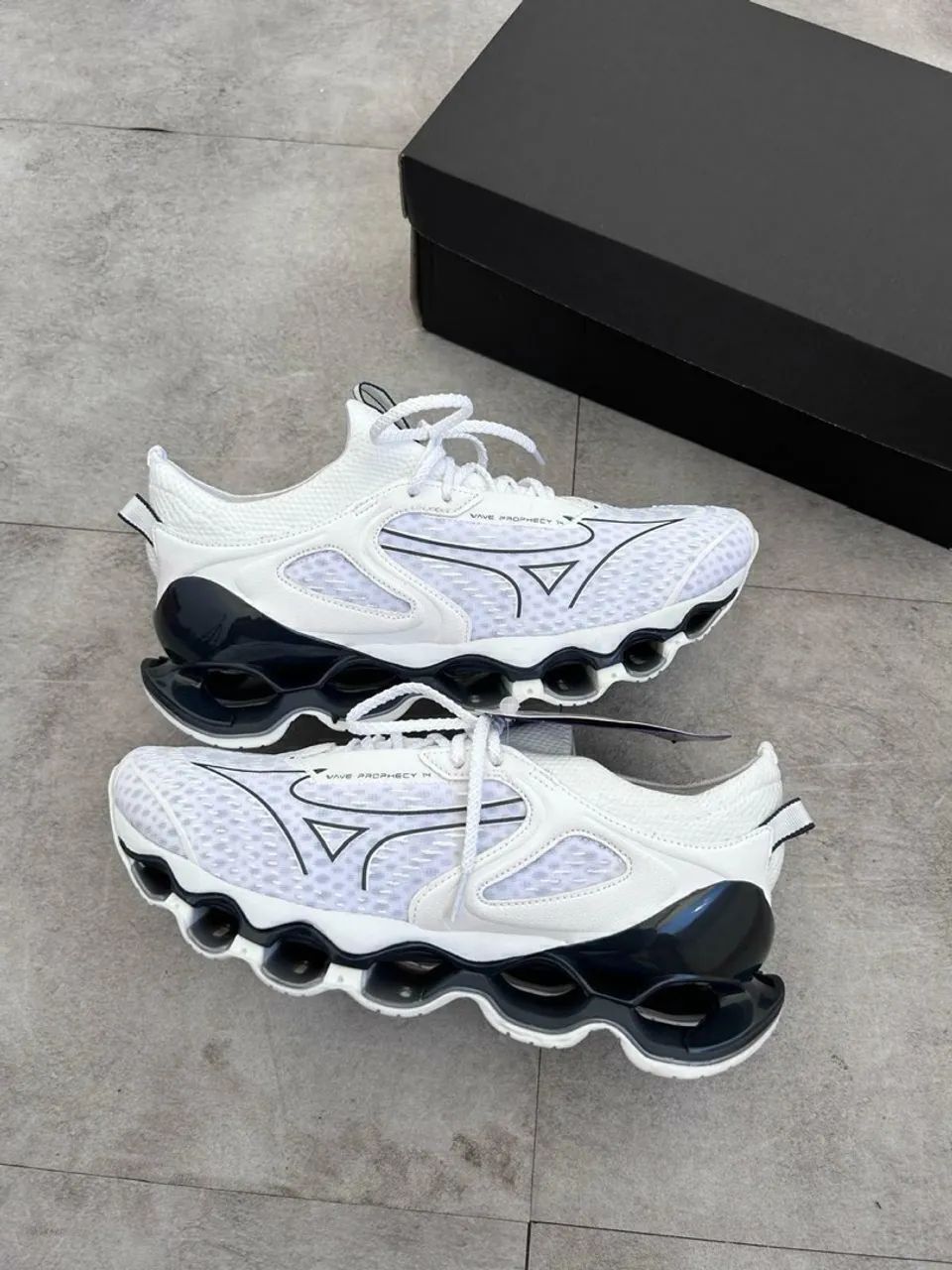 Tenis Mizuno wave prophecy Branco 