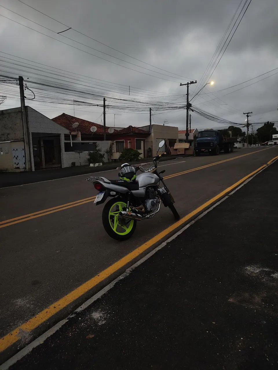 Vendo ou troco SUZUKI YES 125 2007