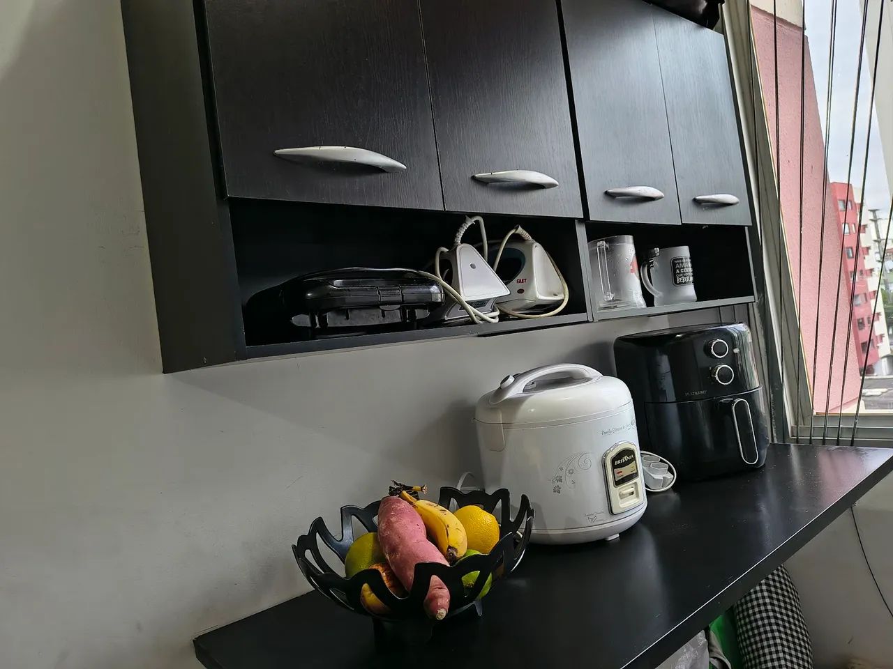 Armário e cantinho do cafe64254017839874121