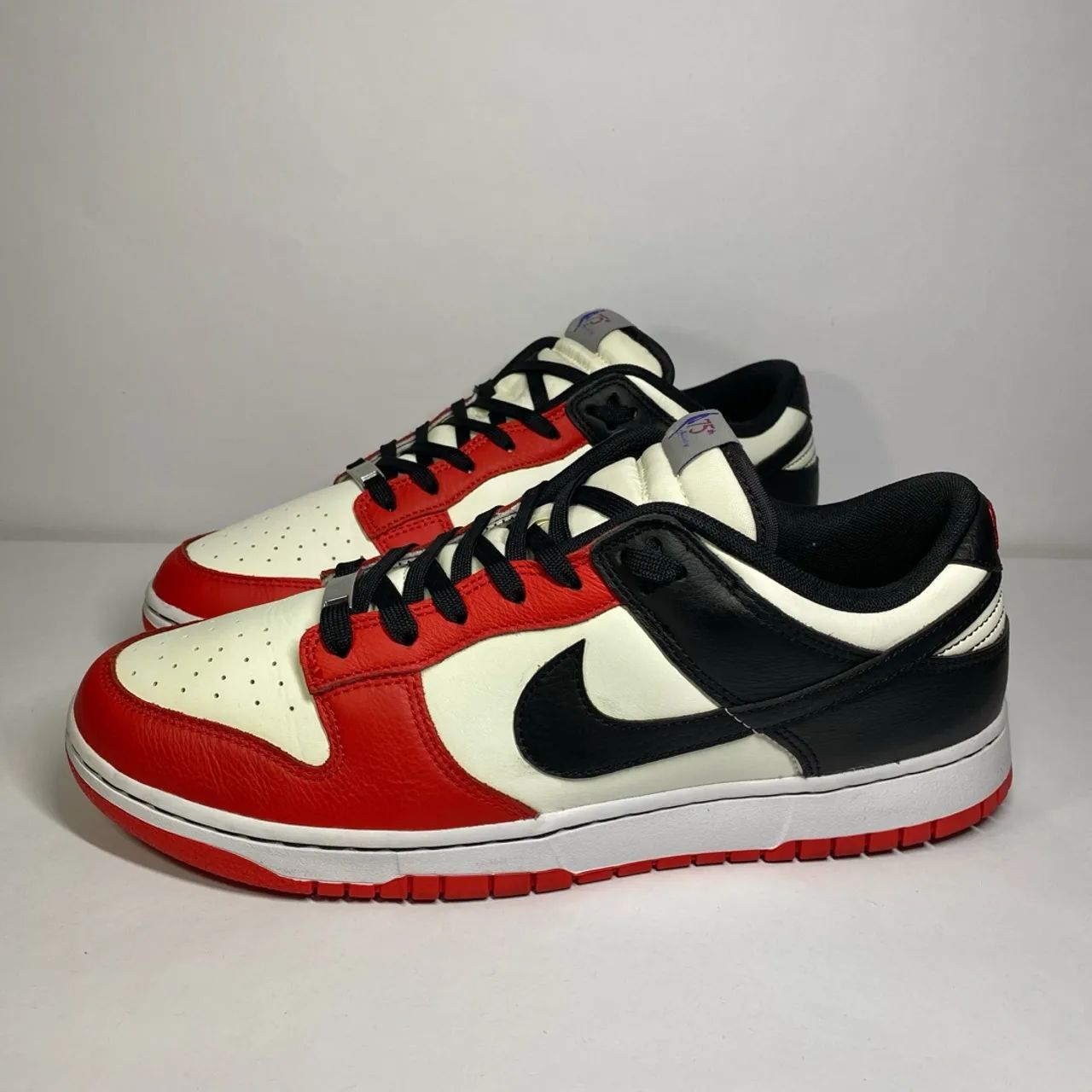 Nike Dunk Low NBA Chicago tamanho 44
