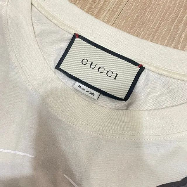 Gucci - Camiseta Loved Original - Foto 4