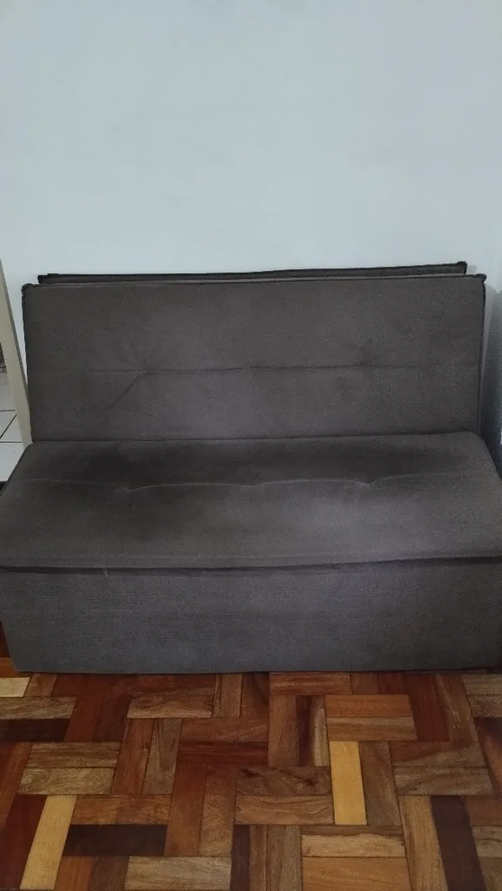 Sofá Cama Compacto e Confortável