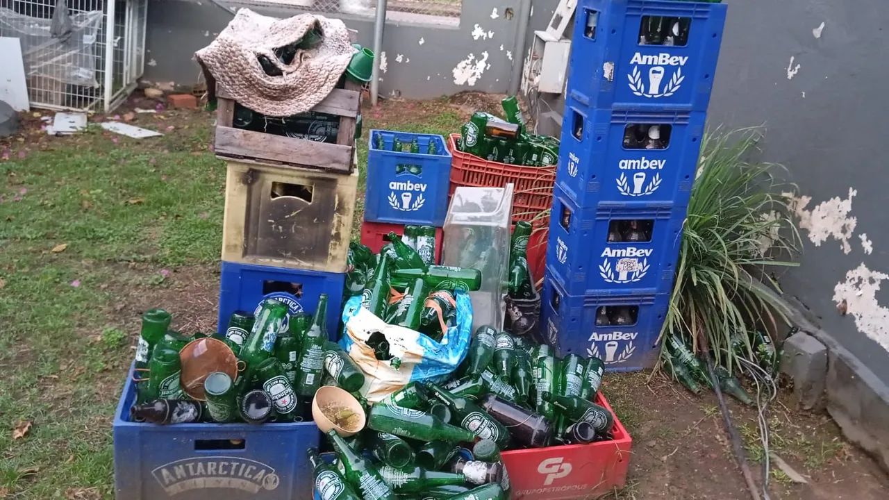 Engradados de Cerveja Ambev... Leiam a Descrição Abaixo 