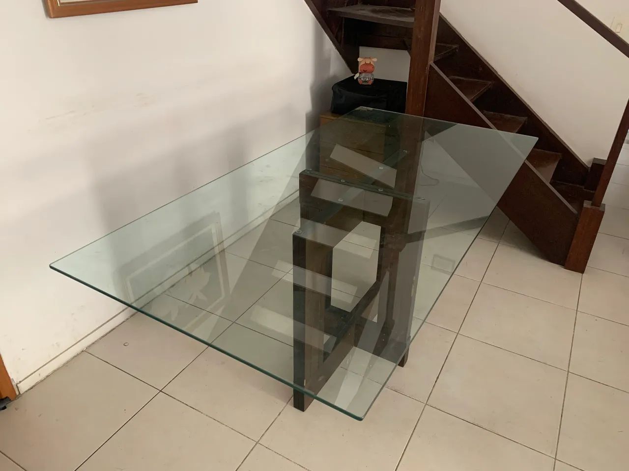 Mesa de vidro com apoio de madeira  - Foto 3