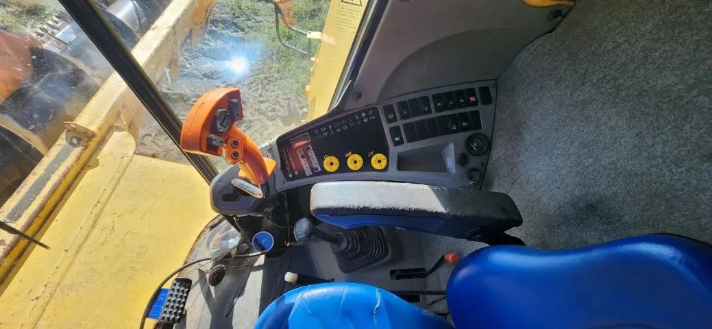 Colheitadeira New Holland TC5090 - Foto 6