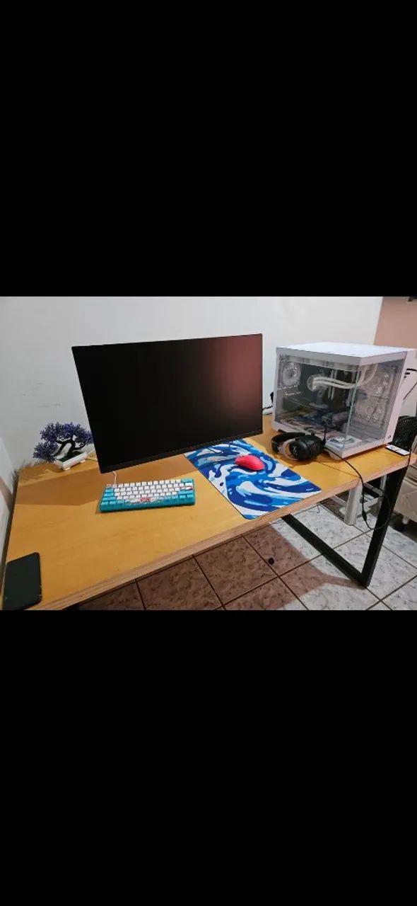 Mesa de escritório feita sob medida64960459925891120