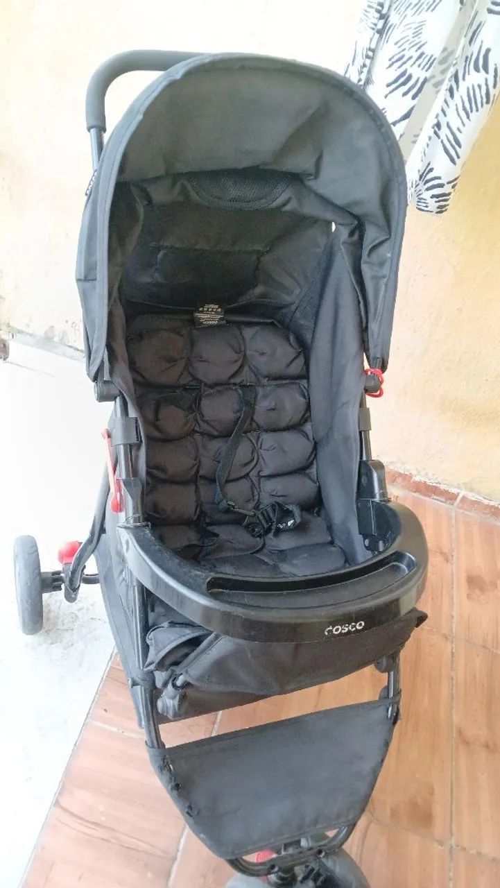 Vendo carrinho de bebe cosco  - Foto 3