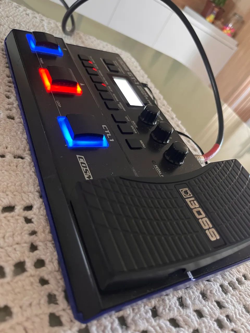 PEDALEIRA BOSS GT 1 - Instrumentos musicais - Horto Florestal