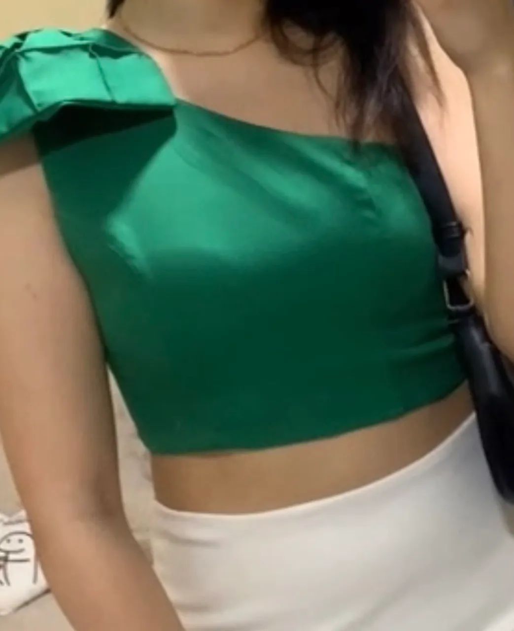 TOP/CROPPED VERDE COM LAÇO  - Foto 5