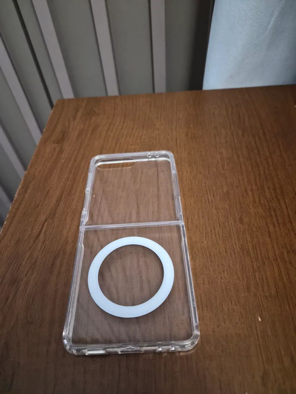 Capa Z Flip 7
