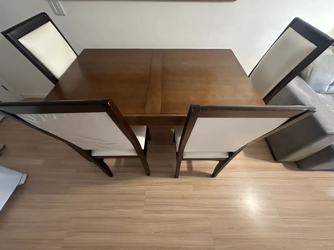 Mesa retrátil com 4 cadeiras  - Foto 2