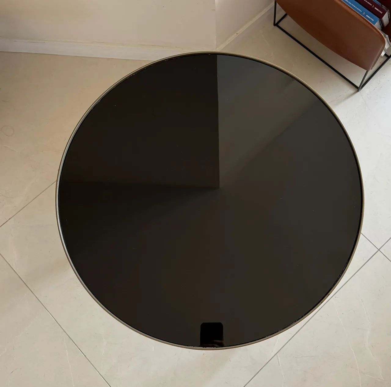 Mesinha de centro com tampo de vidro preto - Foto 3