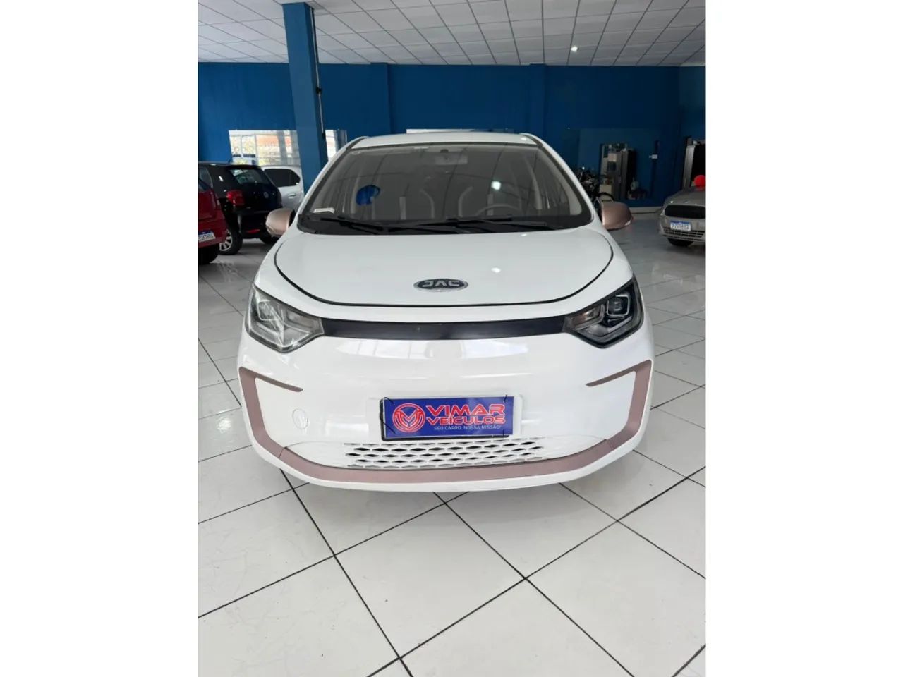 JAC E-JS4 150cv 5P Aut. (elétrico) 2023 - Foto 2