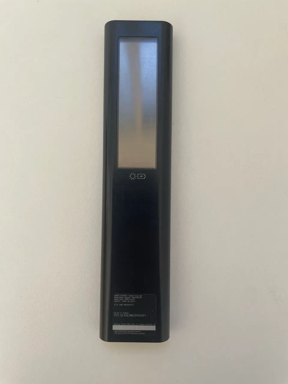 Controle Samsung original com carregamento solar