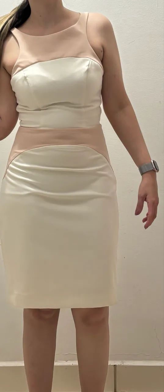 Vestido mid offwhite com Rosa - Foto 2