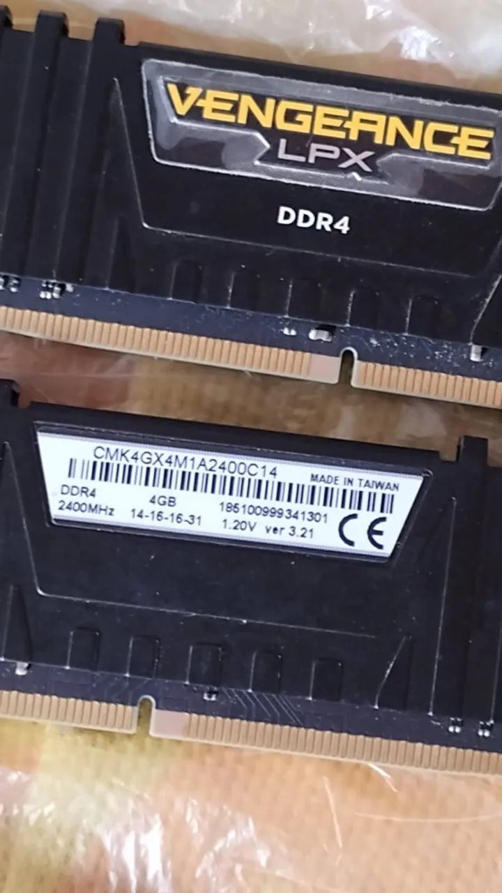 Memoria RAM DD4 2 pentes de 4gb - Foto 3