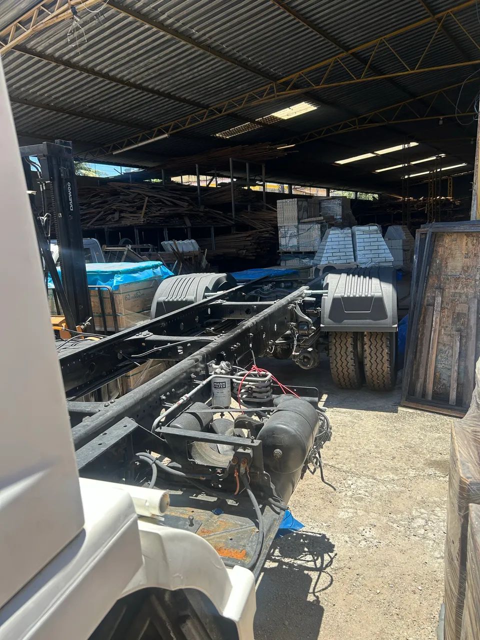 Caminhão Mercedes Bens Atego 1725  - Foto 6