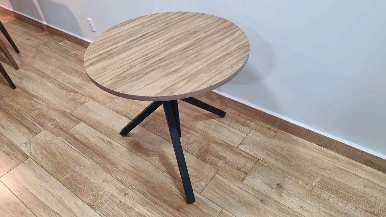 Mesa de jantar - muito resistente  - Foto 3
