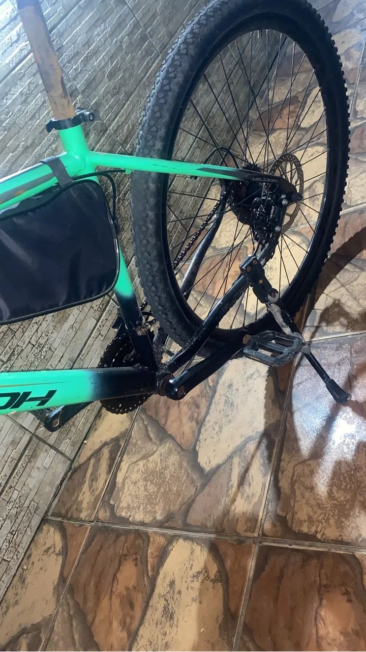 Bicicleta aro 29 cor verde freio a óleo  - Foto 4