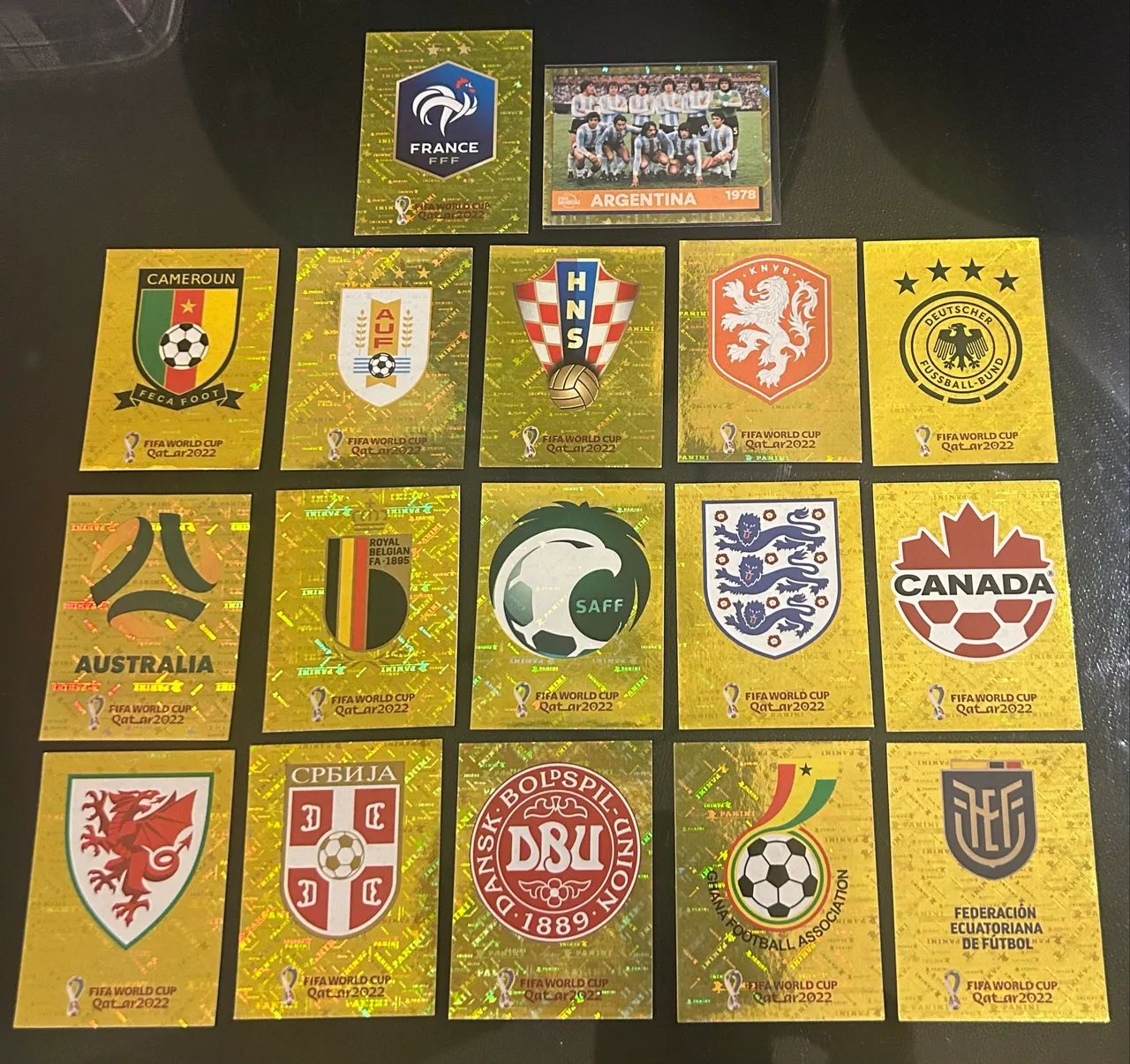 17 Figurinhas Douradas - Copa do Mundo  2022