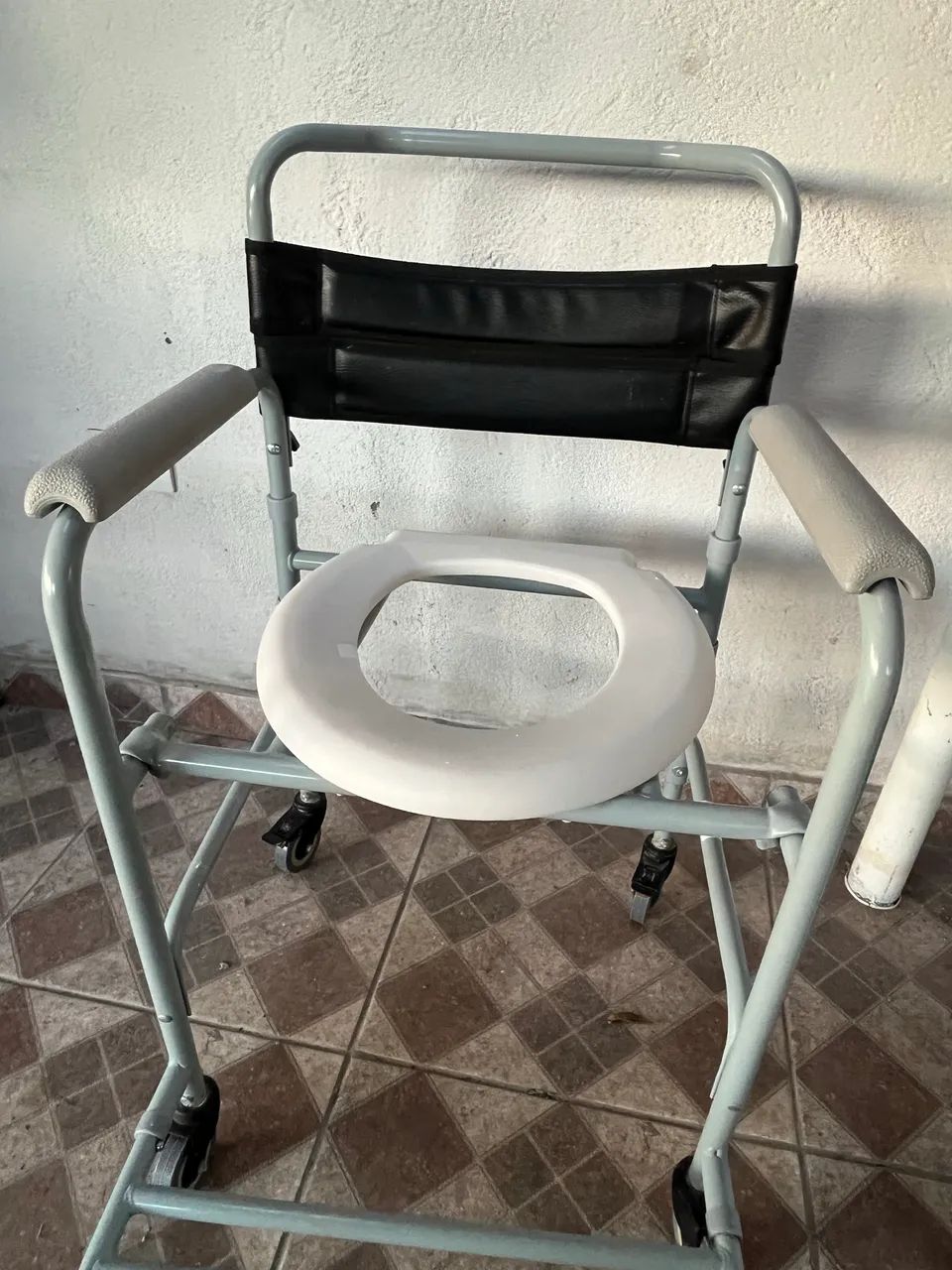 CADEIRA DE BANHO 