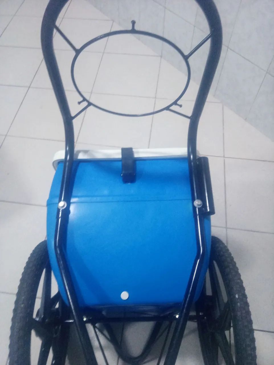 CARRINHO DE PICOLÉ NOVO nunca usado - Foto 2