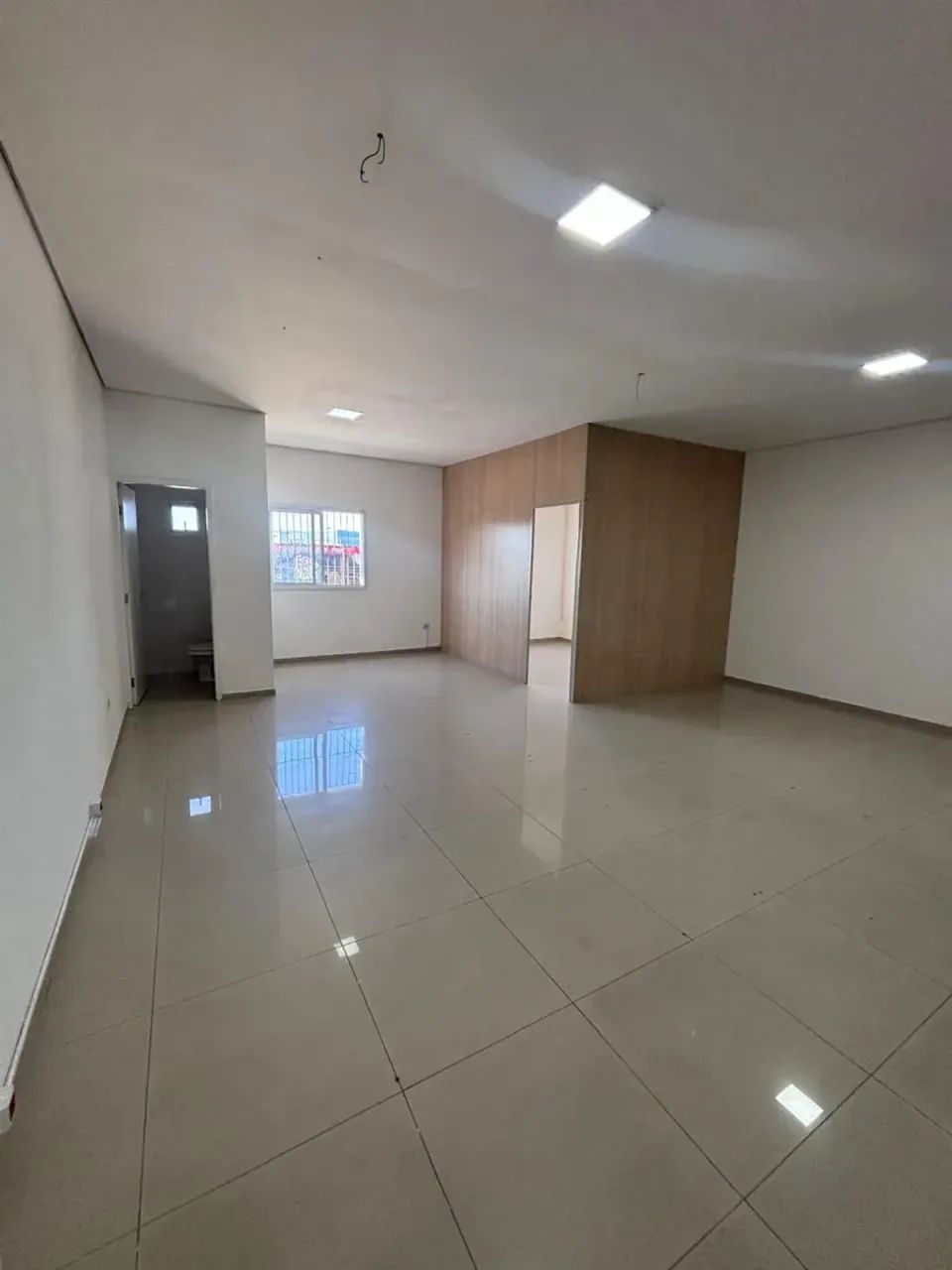 Sala Comercial 50m² - Bairro Taboão - Próximo Aeroporto de Guarulhos