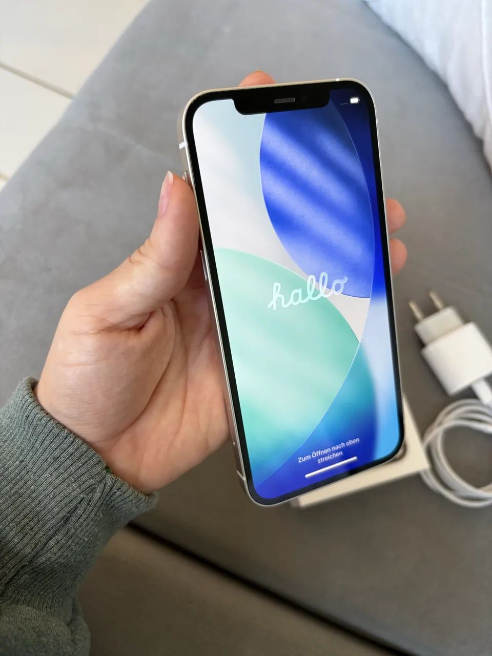 iPhone 12 - 128g