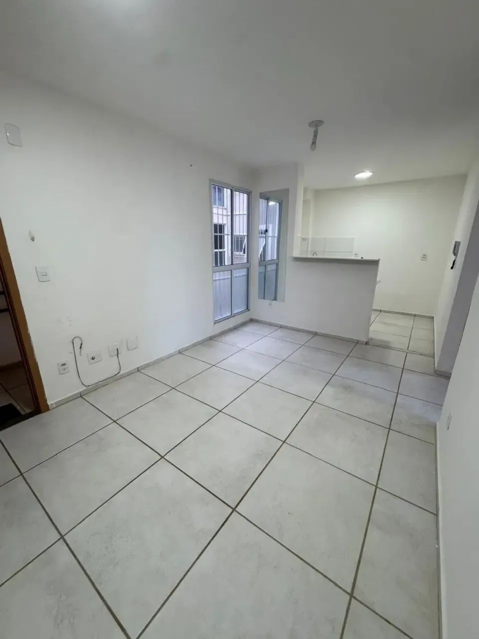 Alugo 2/4 no São Jorge - Foto 2