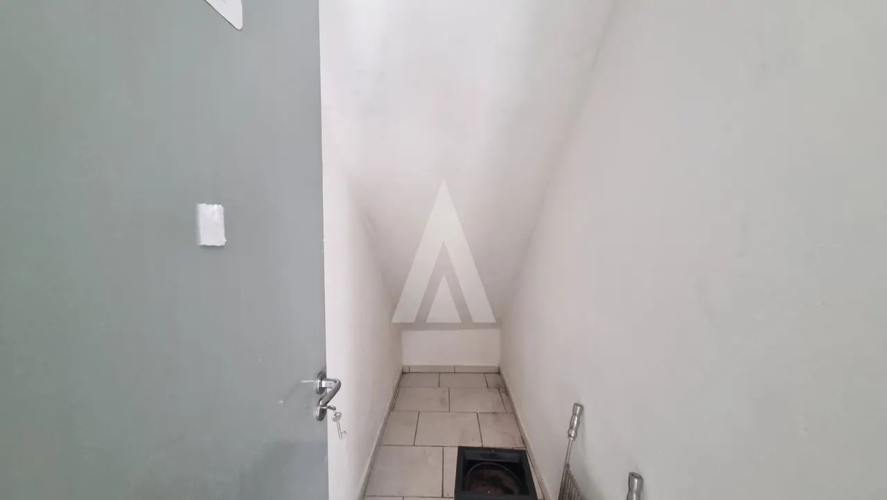 Loja comercial na região central com 217m² e 5 vagas rotativas - Foto 6