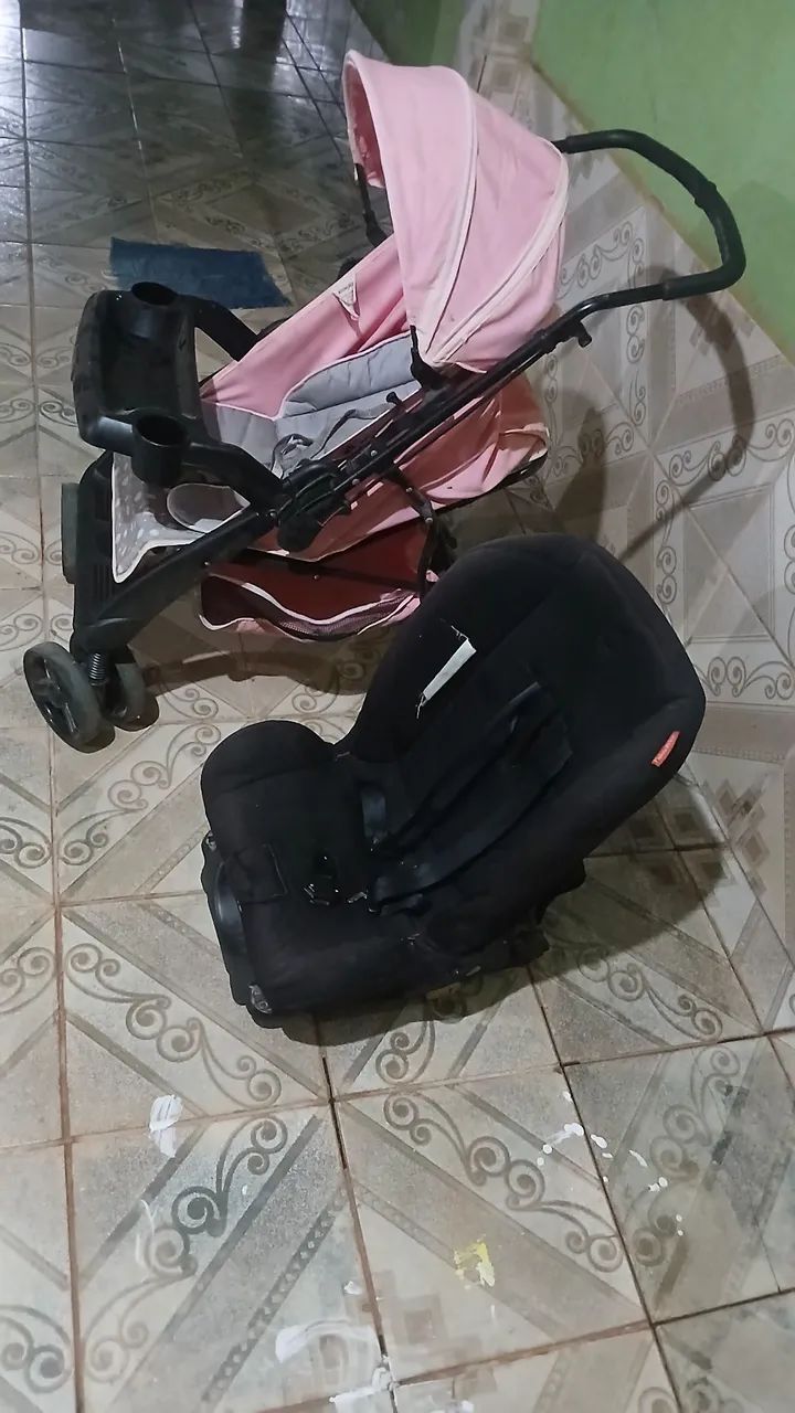 Carrinho de bebe e cadeirinha  - Foto 2
