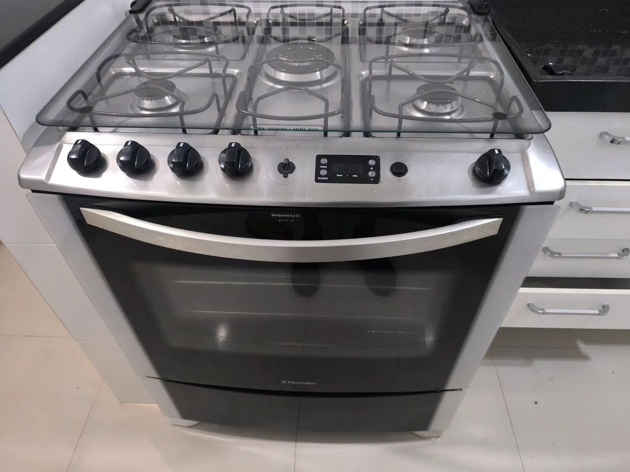 Fogão 5 bocas - Eletrolux - Foto 4