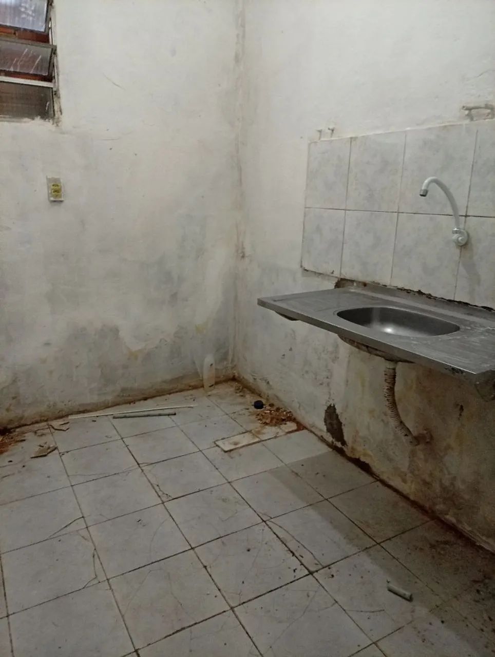 CASA ESTILO DUPLEX EM OTIMO LOCAL,BOM P MORAR OU INVESTIR - Foto 4
