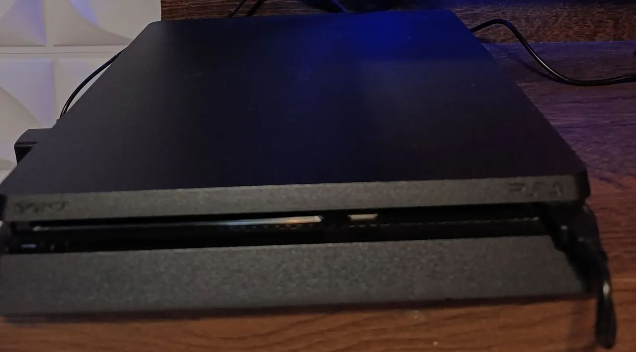 Playstation 4 slim 1tb - Foto 2