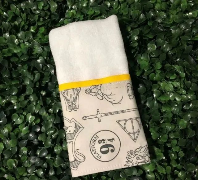 fraldinha de boca para bebê com tecido tricoline harry potter