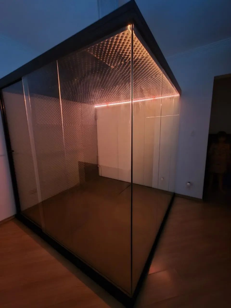 CABINE ACÚSTICA DE VIDRO TEMPERADO 2X2