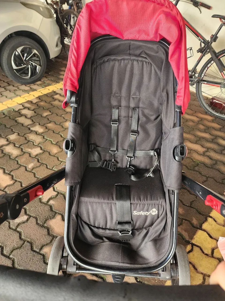 Carrinho Safety com bebê conforto  - Foto 5