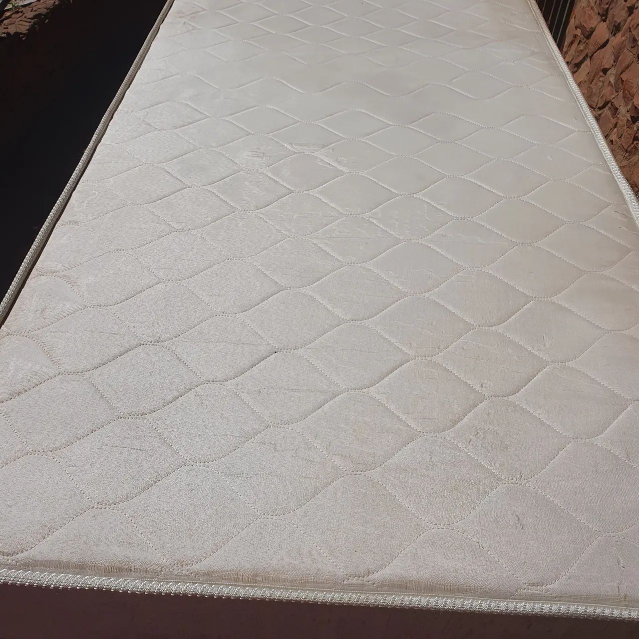 Cama box 6pés colchão solteiro ler anúncio 