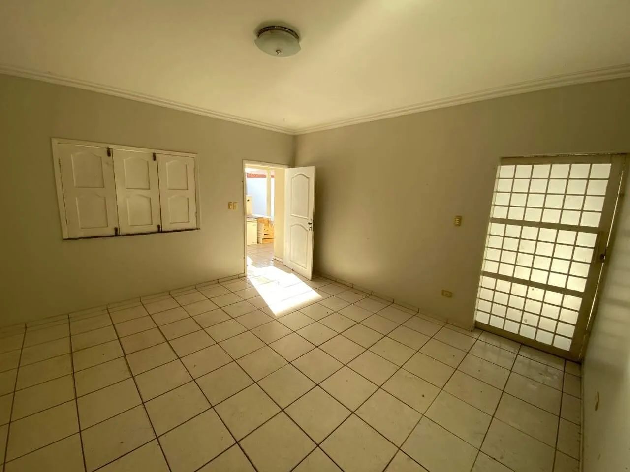 Casa Comercial para Aluguel  Bairro de Fátima - Foto 5