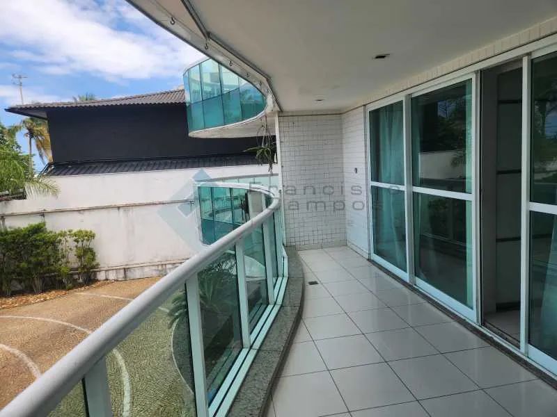 Barra Tijuca, frontal mar,Av pepe, 2 suítes com serviços - Foto 3
