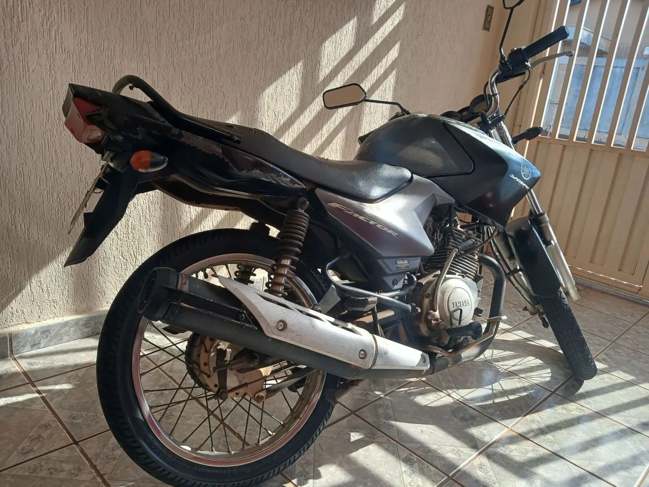 Factor YBR 125 k - Foto 2